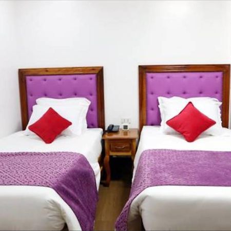 Cln Boutique Hotel ตาโคลบัน ภายนอก รูปภาพ