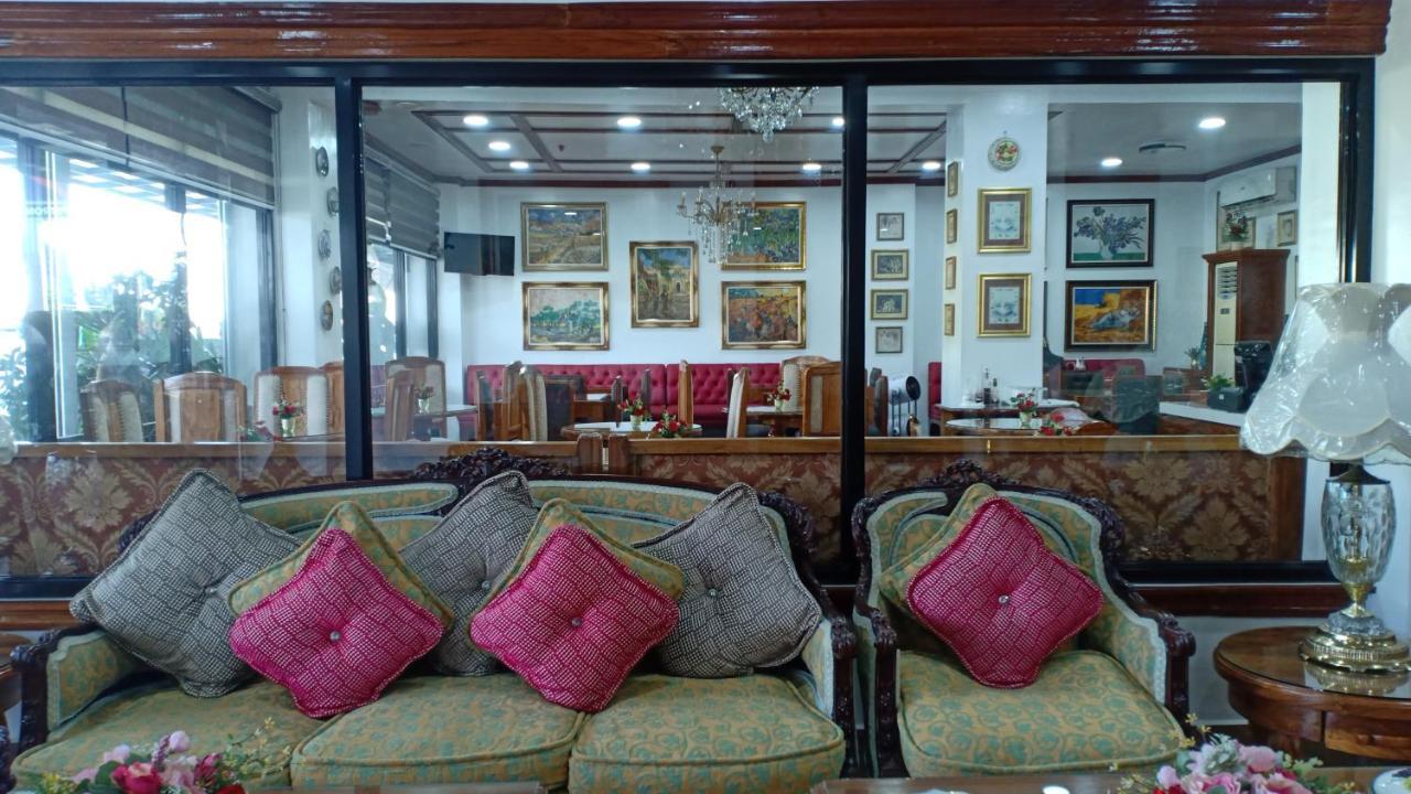 Cln Boutique Hotel ตาโคลบัน ภายนอก รูปภาพ