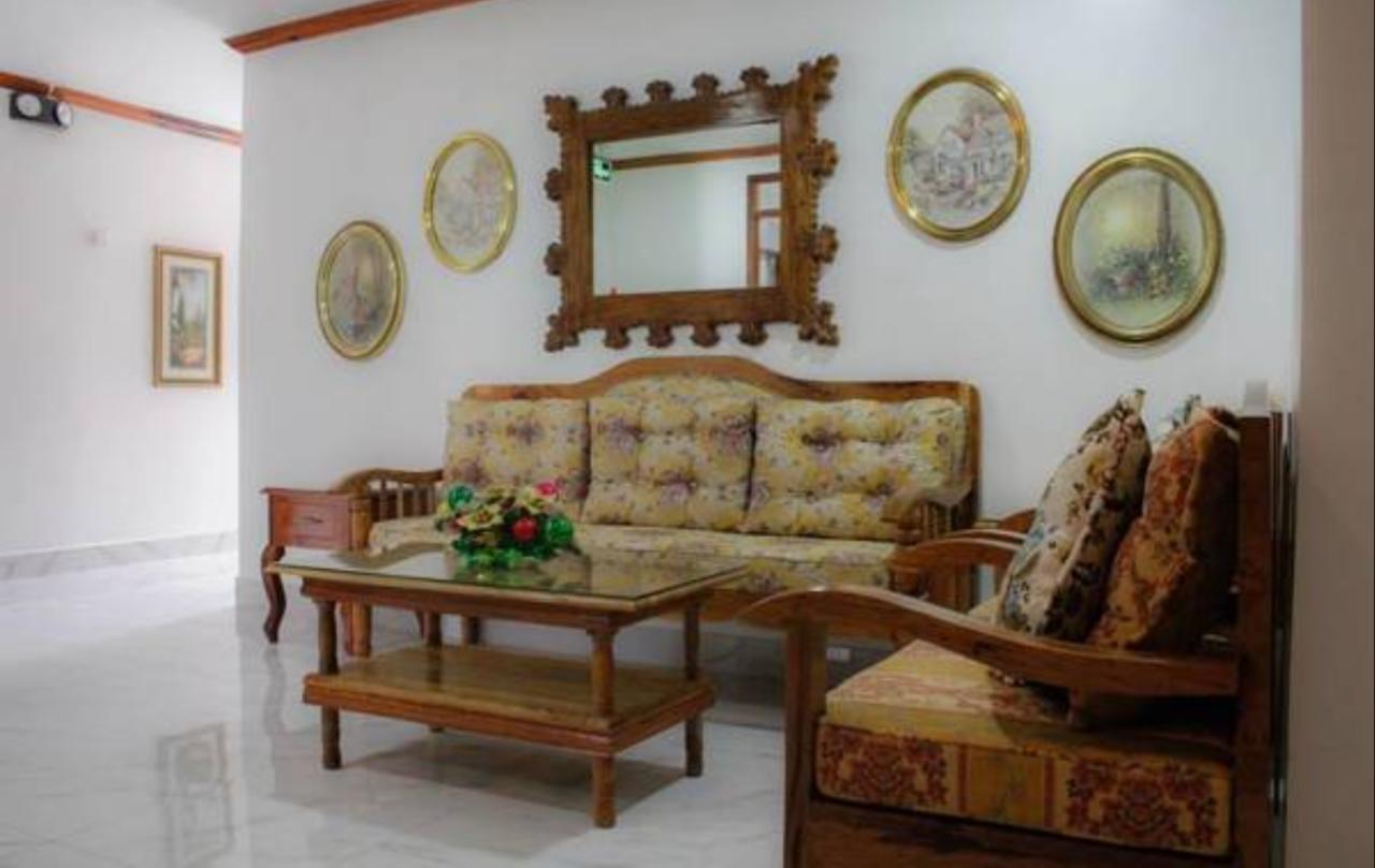 Cln Boutique Hotel ตาโคลบัน ภายนอก รูปภาพ